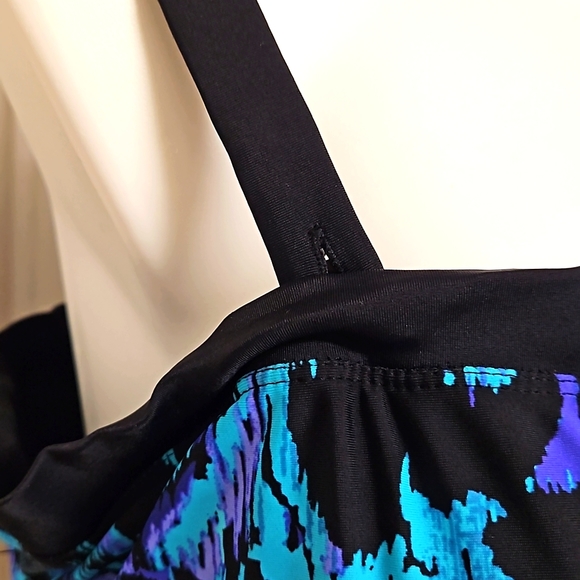 Merona Plus Size Swim Top - Picture 3 of 5